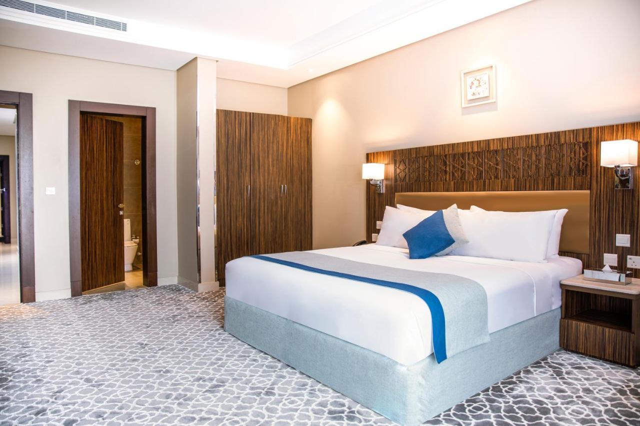 Swiss Blue Hera Hotel 3*